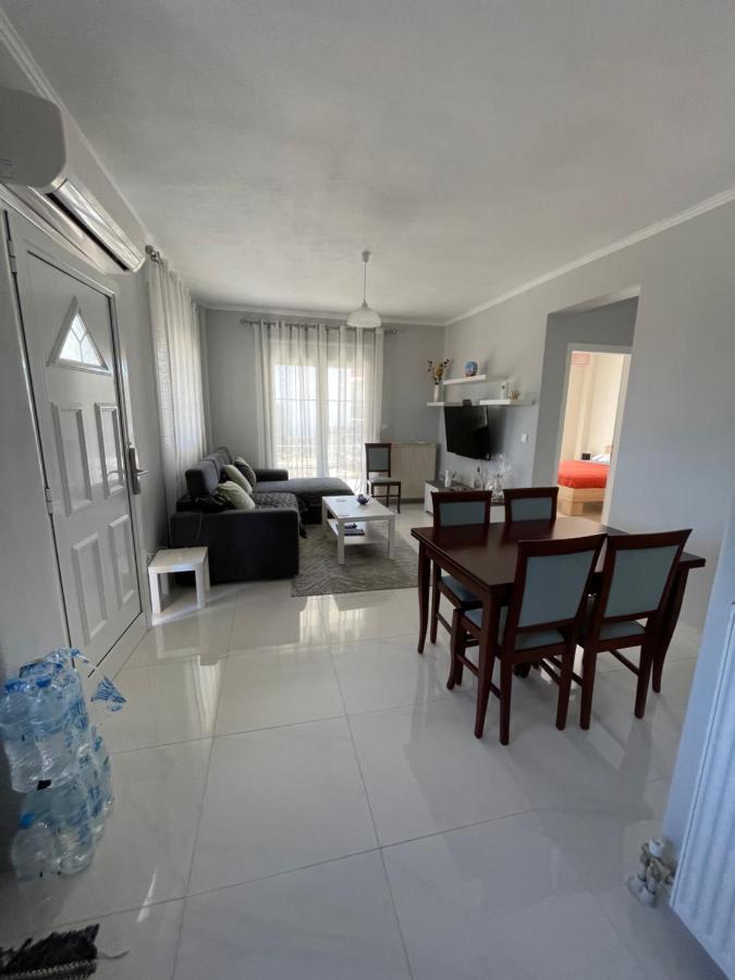 Villa 2-bedroom Luxury Family Flogita